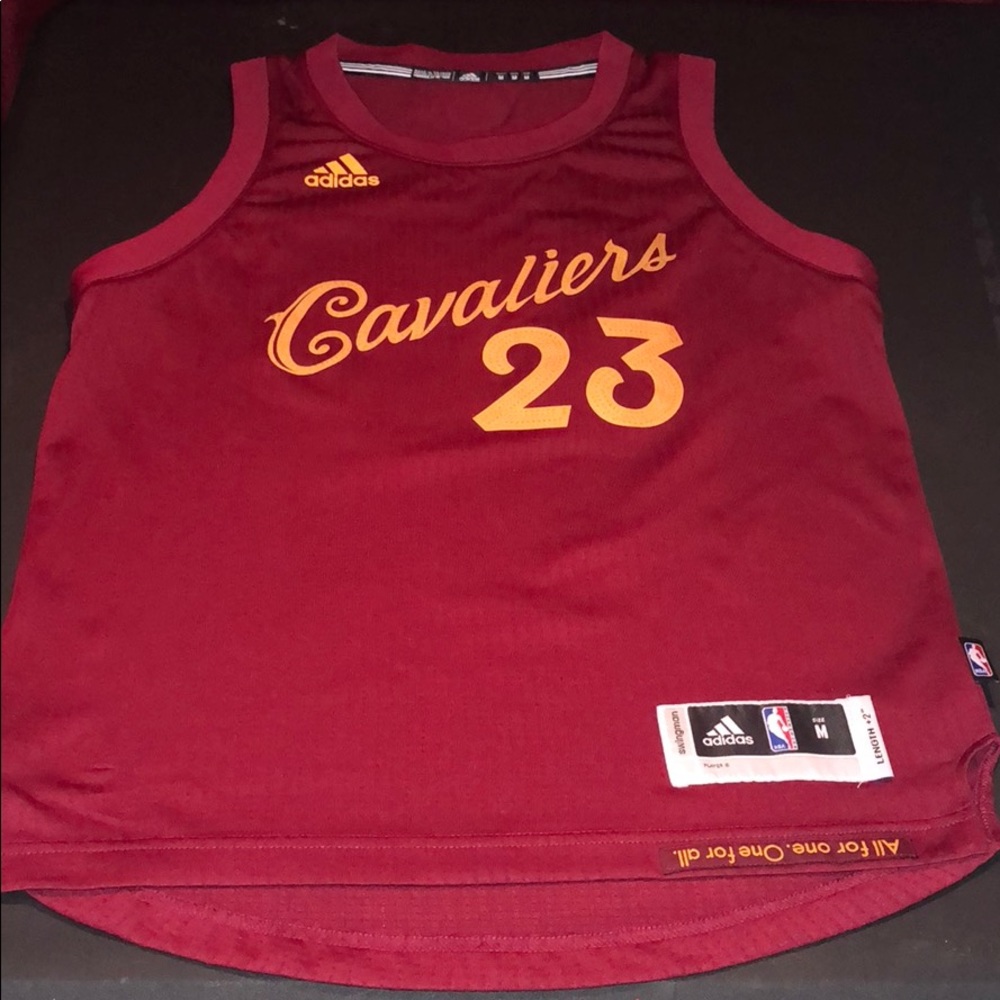 Lebron James *YOUTH CHRISTMAS JERSEY*